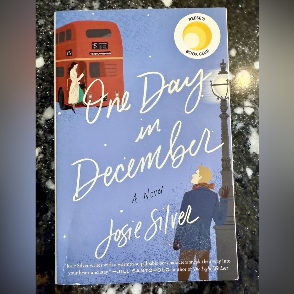 📘🔥4 for $30🔥🖤One Day in December by Josie Silver🖤📘
